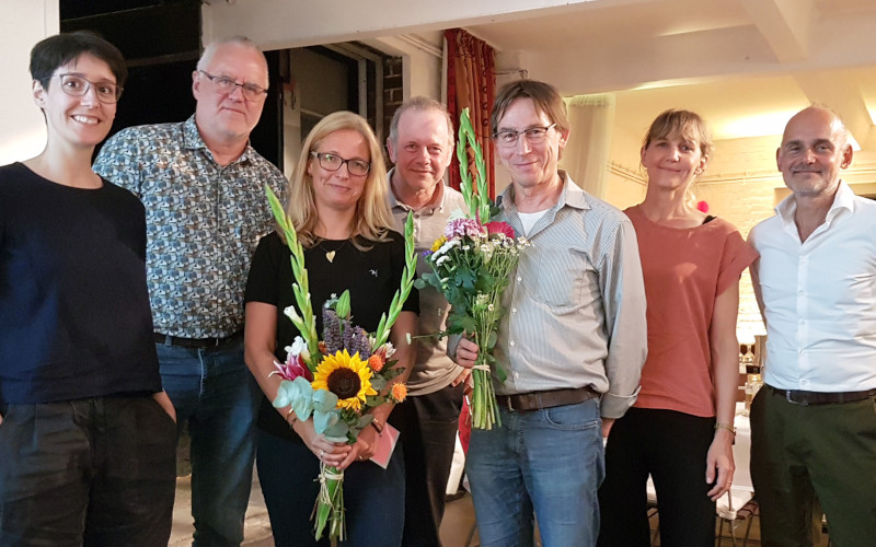 Der neu gewählte Vorstand bedankt sich herzlich für langjähriges Engagement: von links nach rechts: Anna Dierking, Jörg Bresser, Susann Pitschel, Eike Richter, Karsten Standke, Lioba Lissner und Thomas Guba (Foto: bdla bb)